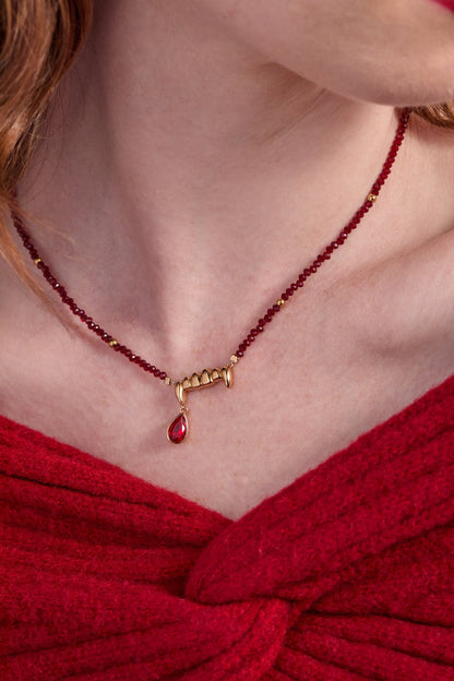 Vampire Teeth Fangs Pendant